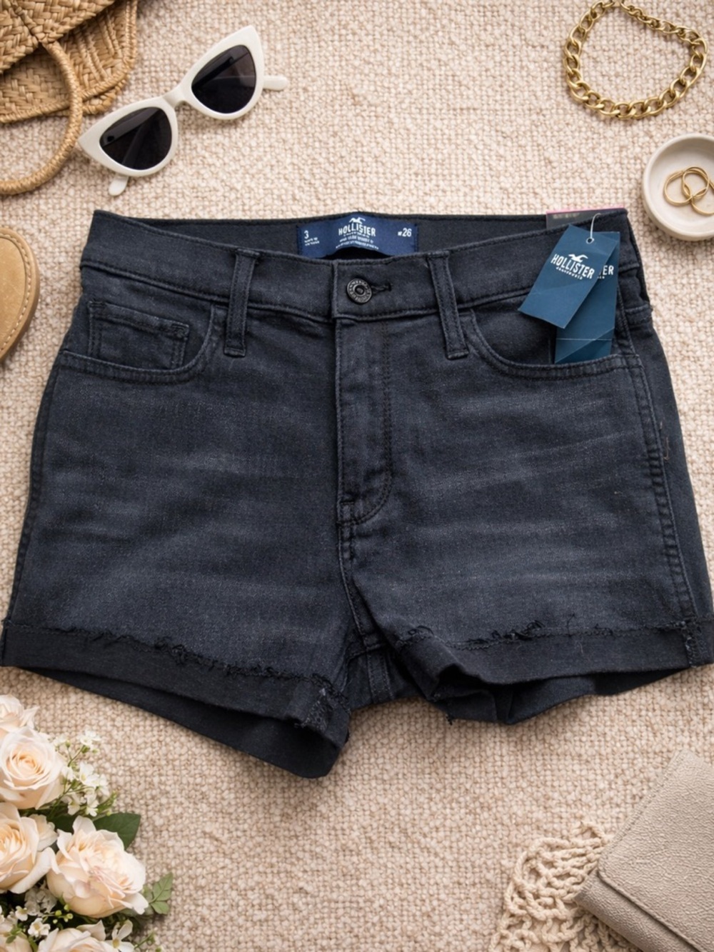 NWT Hollister Women's Mid-Rise Size 3 Black Denim Shorts, Summer Shorts